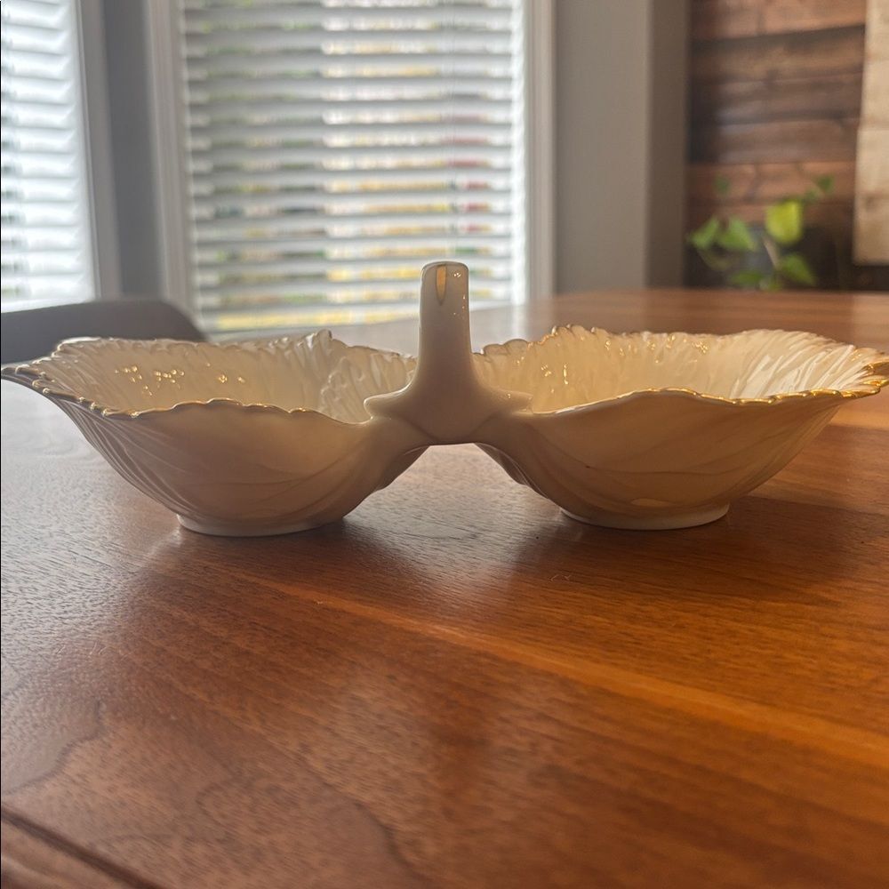 Lenox Double Leaf Leaves Cream Gold Candy Trinket Catch All Dish Made in USA - Picture 8 of 9